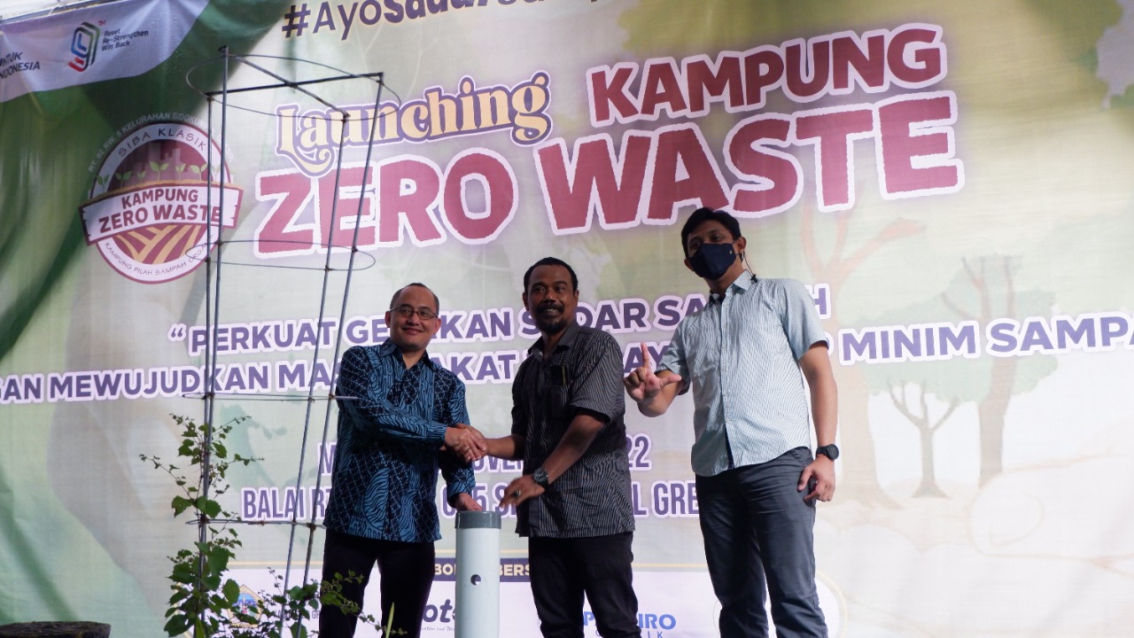 Peduli Persoalan Sampah, PT Pertamina Lubricants Gandeng DLH Dan Warga ...