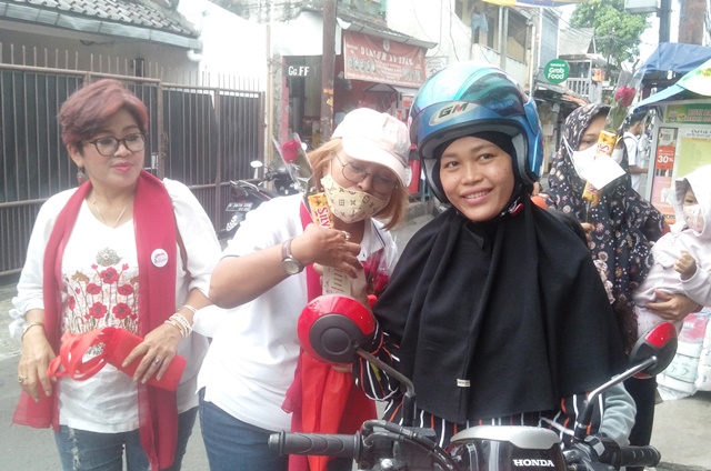 Jakarta (Independensi.com)- Relawan Indonesia Bunda Merah Putih (BMP) menggaungkan self love atau mencintai diri sendiri dengan mengangkat tema "Sejuta Cinta untuk Wanita Indonesia", Selasa (14/2/2023).