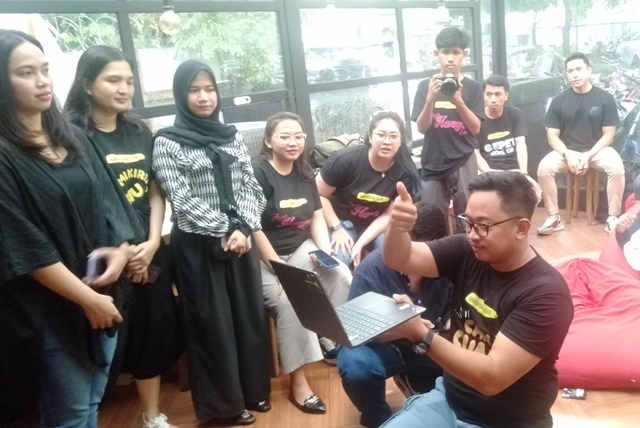Tak Terlihat Tapi Nyata Bergerak “Urusan Gue Kerenin Indonesia” Milenial Gen Z Hadir Serempak di Lima kota, Pengamat: Harus Digelorakan Berkesinambungan