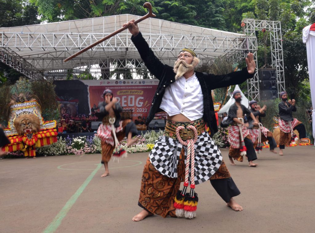 Pawai Budaya Reog Ponorogo Di Jakarta - IndependensI