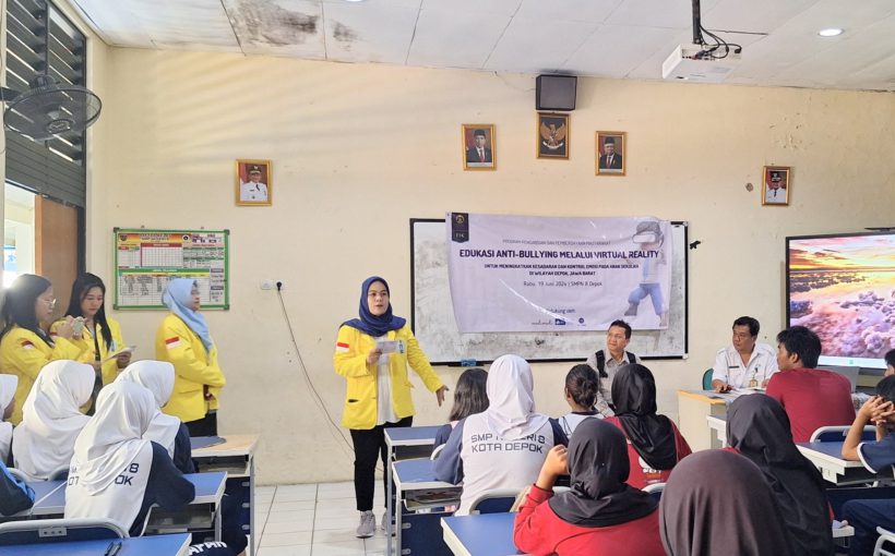 Penyuluhan Anti-Bullying untuk siswa SMPN 8 oleh tim Pengabdian Masyarakat Fakultas Ilmu Keperawatan Universitas Indonesia.