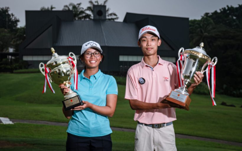 Randy Arbenata Mohammad Bintang (kanan) Juara Divisi Putra Kejurnas Golf Amatir ke 24.