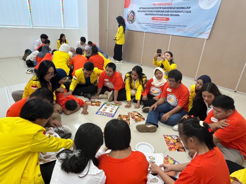 Permainan edukatif terkait pemilihan makan sehat.