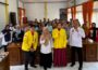 Tim Pengmas UI bersama 40 masyarakat pelaku UMKM di Kec. Entikong melaksanakan kegiatan pemberdayaan produk UMKM di wilayah perbatasan Kecamatan Entikong, Kabupaten Sanggau, Kalimantan Barat).