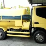 Sopir Mobil Tinja Buang Muatan ke Sungai