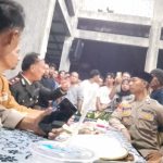 Diduga Peras Pelaku Judol, Dua Oknum Polisi Gresik Nyaris Jadi Sasaran Amuk Massa